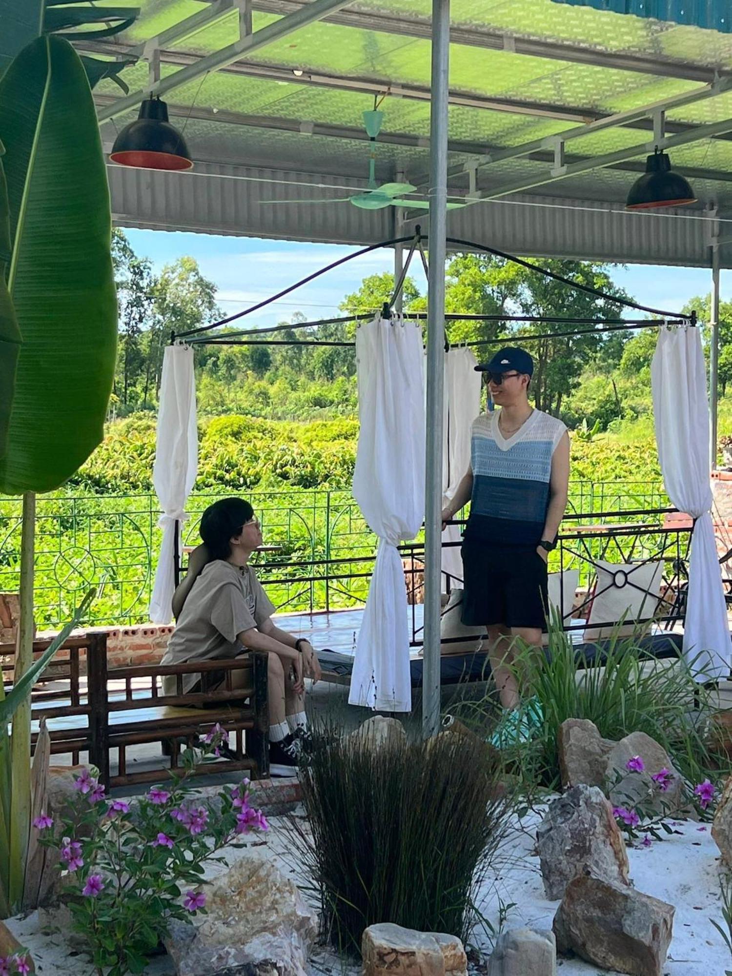 Mina Cafe & Stay Quan Lạn-Insel Exterior foto